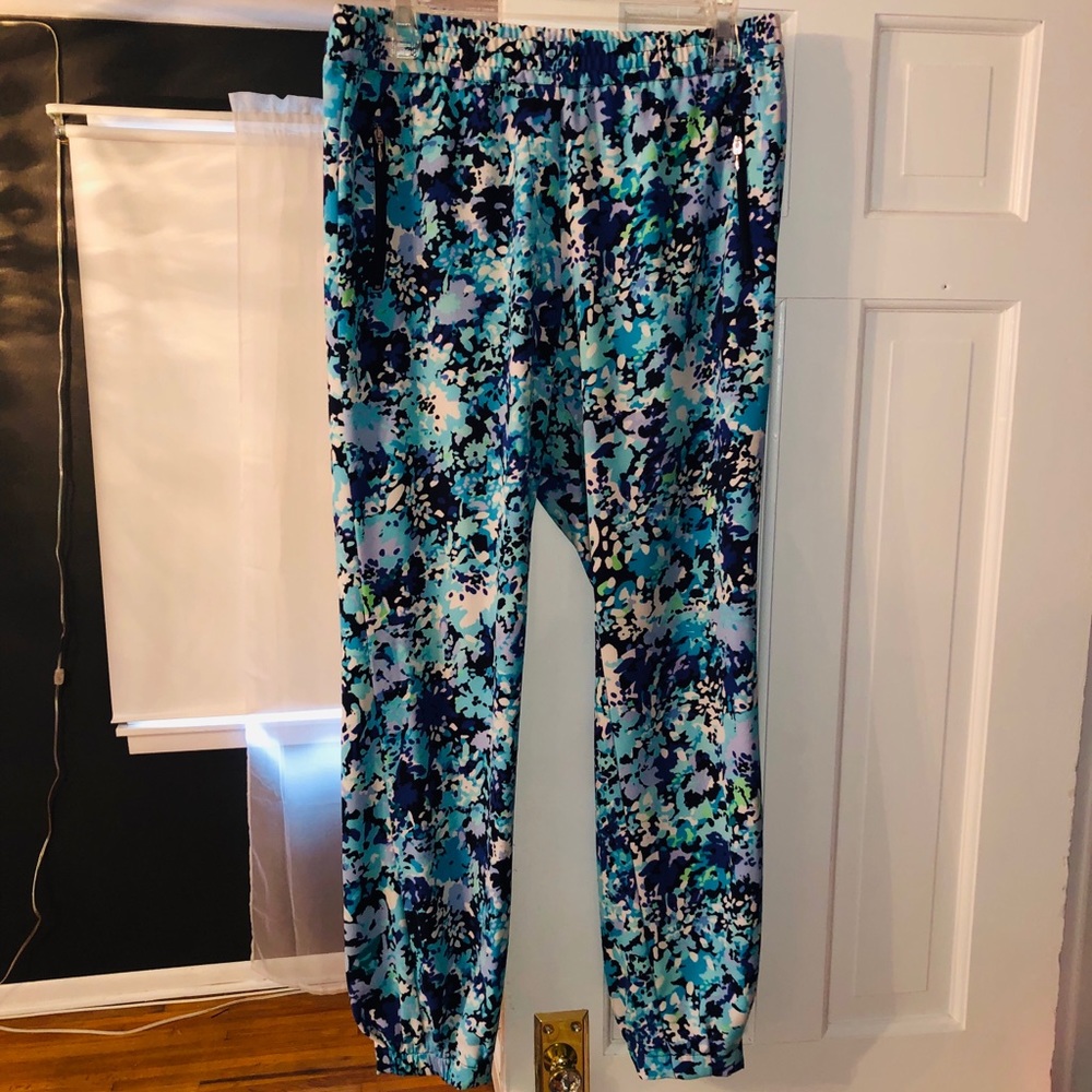 New York & Company Joggers Size M